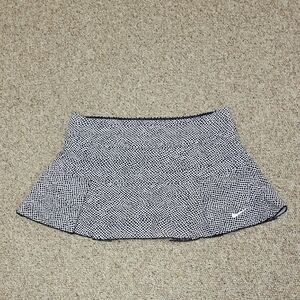Nike Dri-fit Black And White Polka Dot Patterned Tennis/pickleball Skirt Sz L